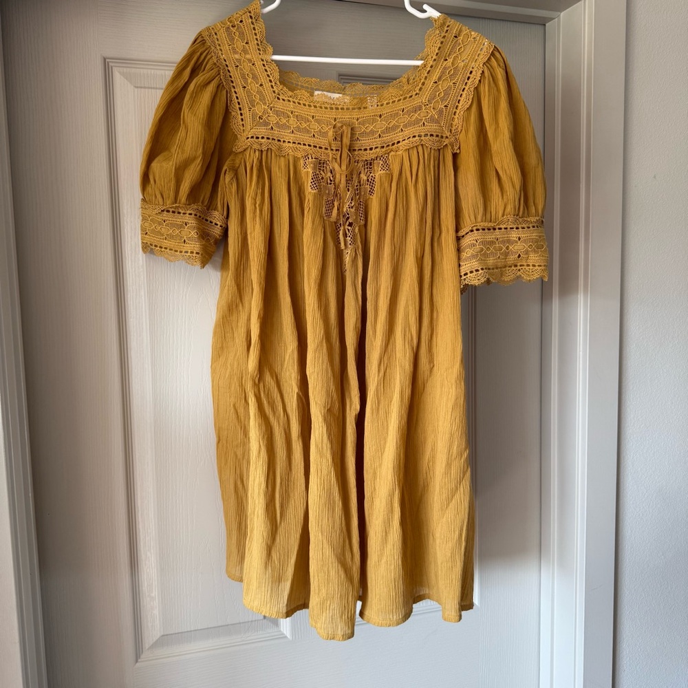 Doen Golden Mustard Lace-Trim Cotton Mini Dress
